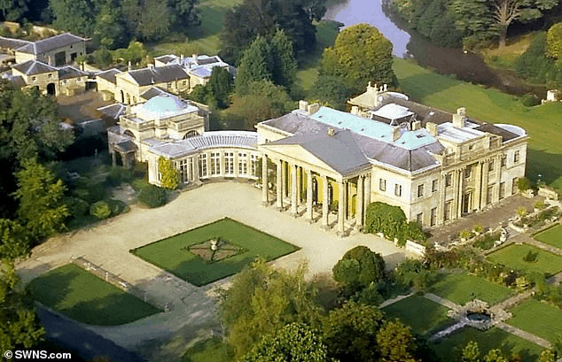 image011 - James Dyson buys mansion at record 360 million yuan